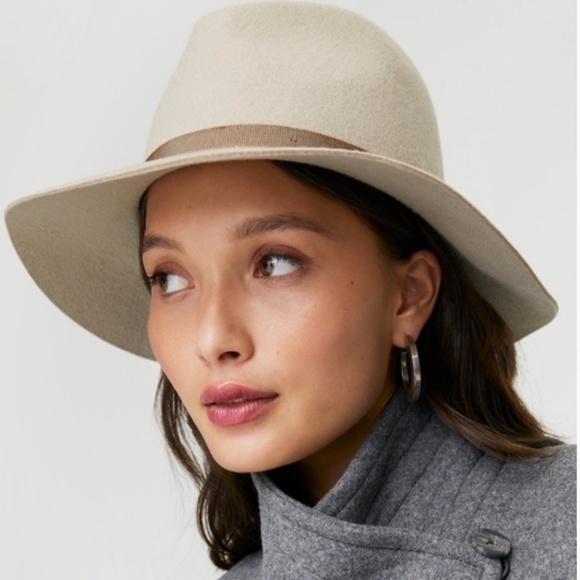 Aritzia Auxiliary Wool Fedora Hat - Picture 1 of 4